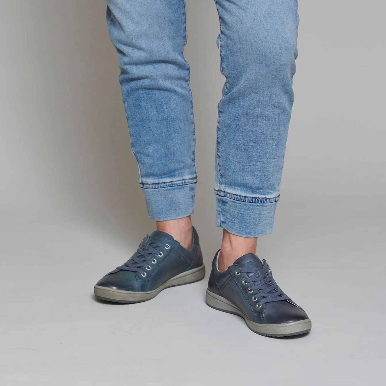 JOSEF SEIBEL Caren 12 - Image 14